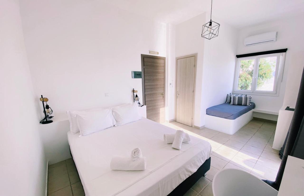 Alkyon Hotel ปาริเกีย ภายนอก รูปภาพ