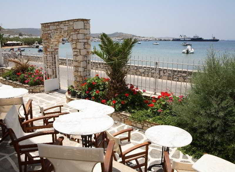 Alkyon Hotel ปาริเกีย ภายนอก รูปภาพ