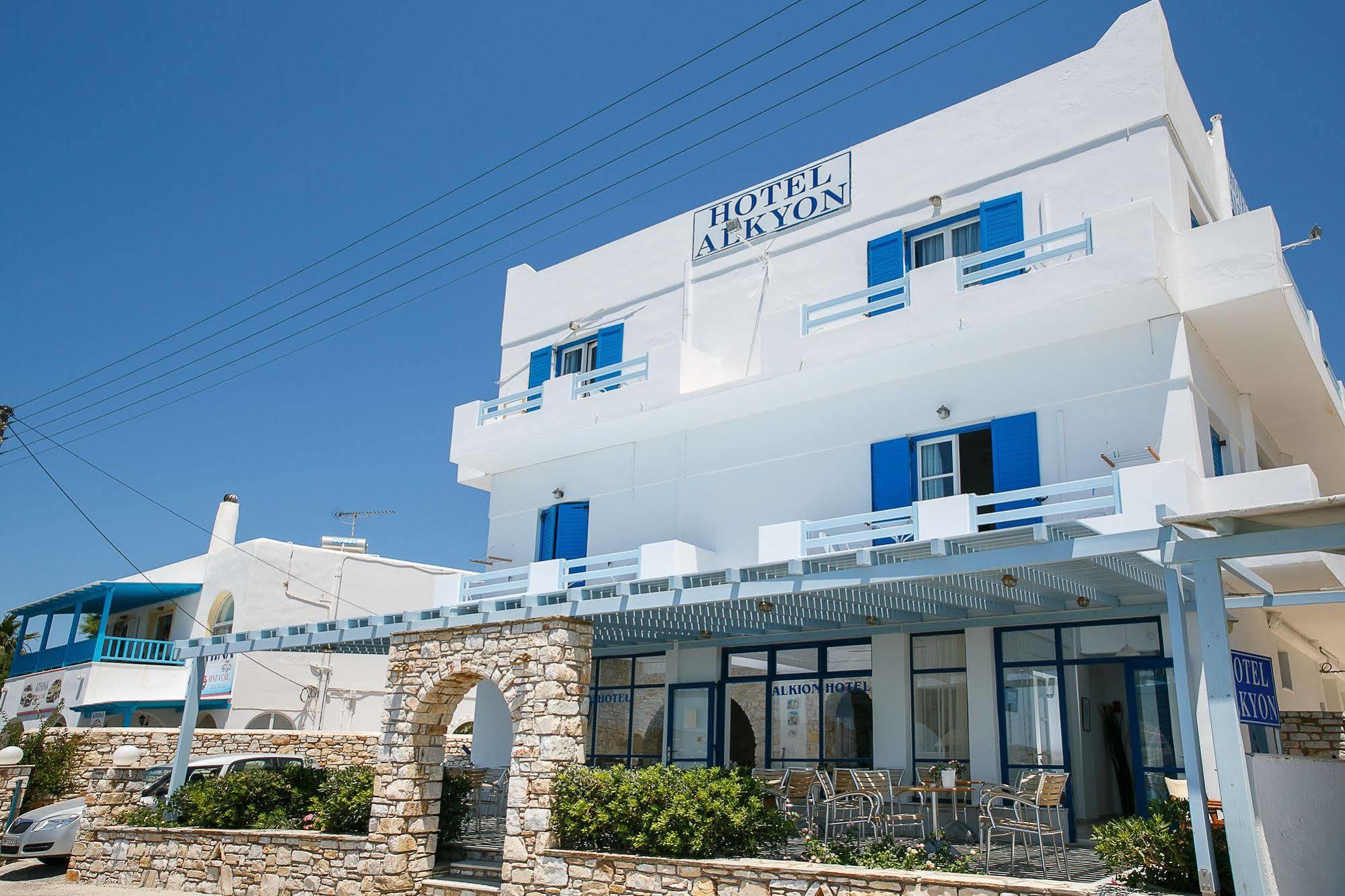 Alkyon Hotel ปาริเกีย ภายนอก รูปภาพ