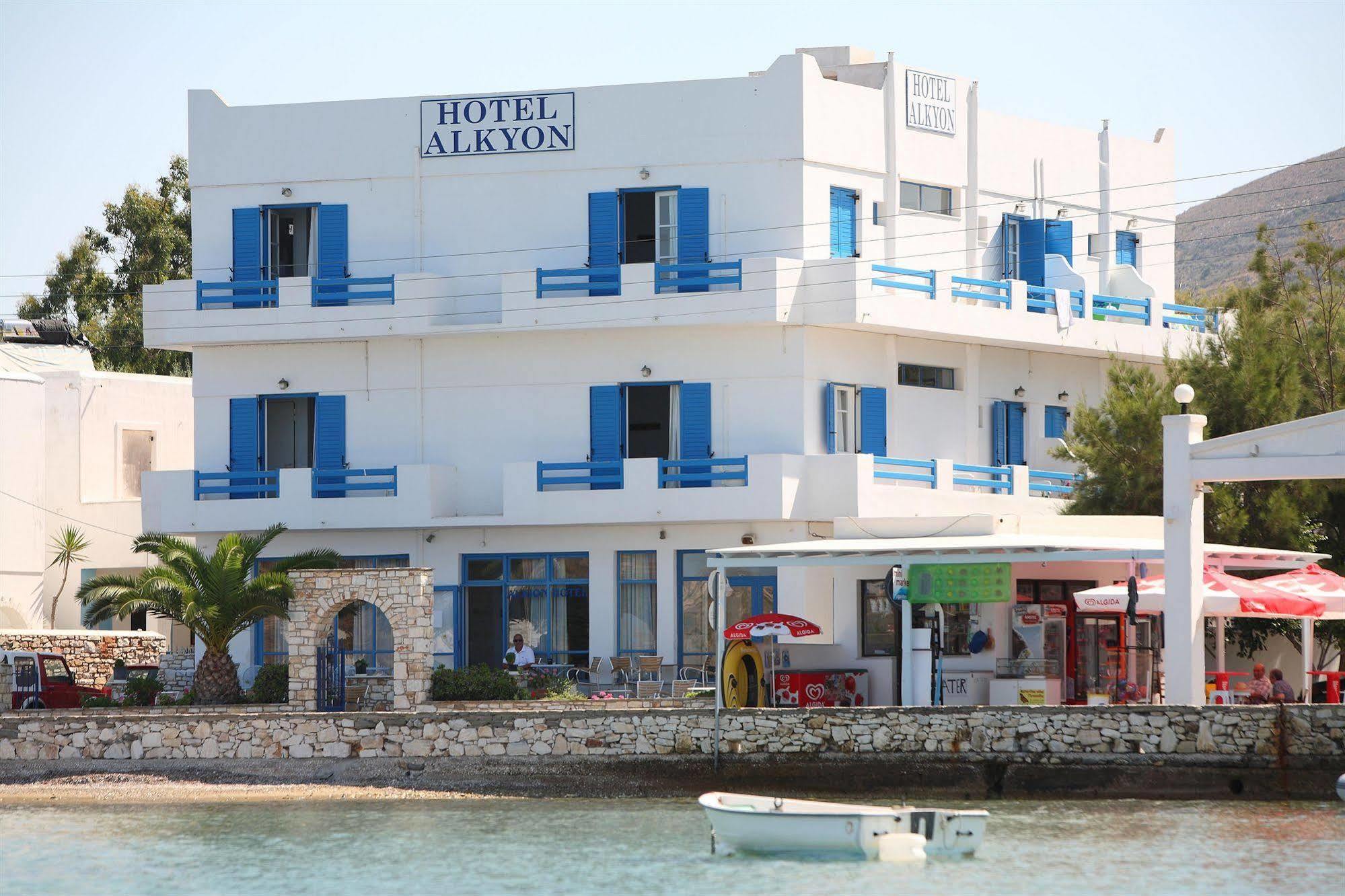 Alkyon Hotel ปาริเกีย ภายนอก รูปภาพ